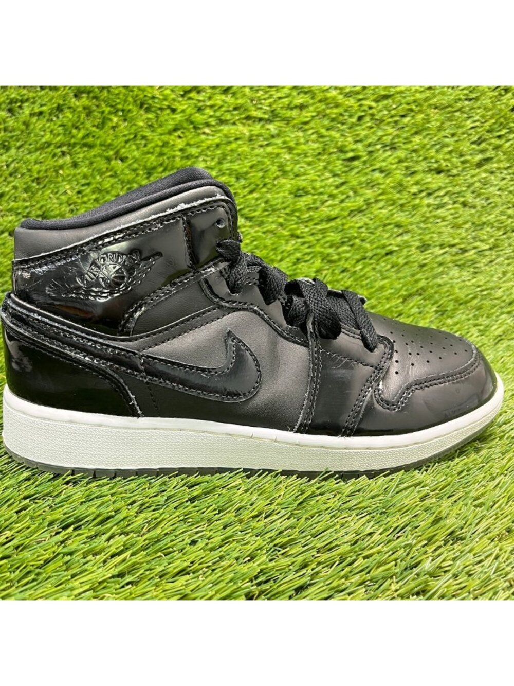 Nike Air Jordan 1 Mid SE Space Jam Black Boys Size 5Y Basketball Shoes Sneakers
